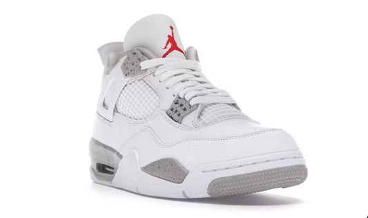 Jordan 4 Retro
White Oreo (2021)