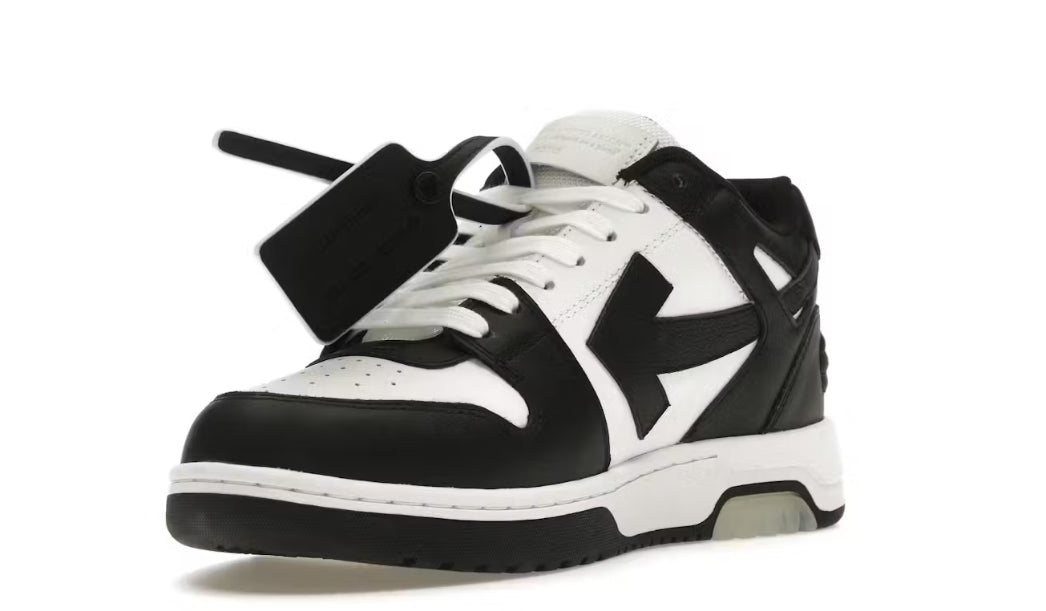 Off-White Out Of Office Calf Leather
Panda