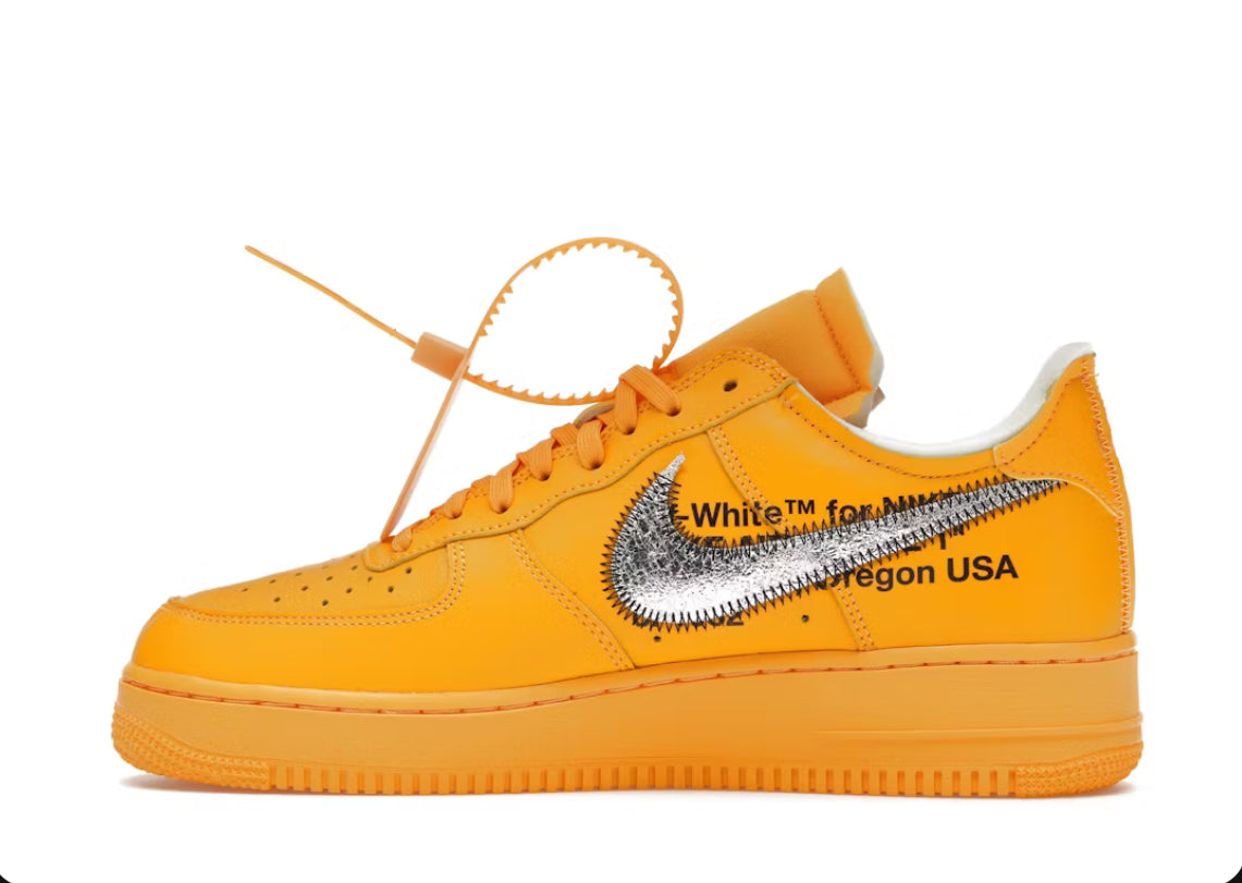 Nike Air Force 1 Low
Off-White ICA University Gold